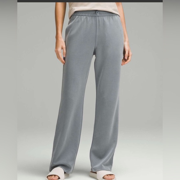 NWOT Lululemon Softstreme High-Rise Pant *Regular - Picture 1 of 11